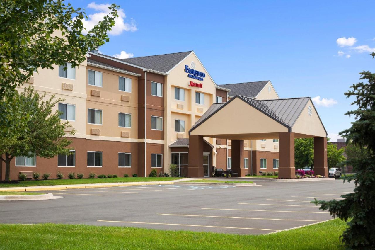 Fairfield Inn & Suites Lansing West Delta Center Township Buitenkant foto